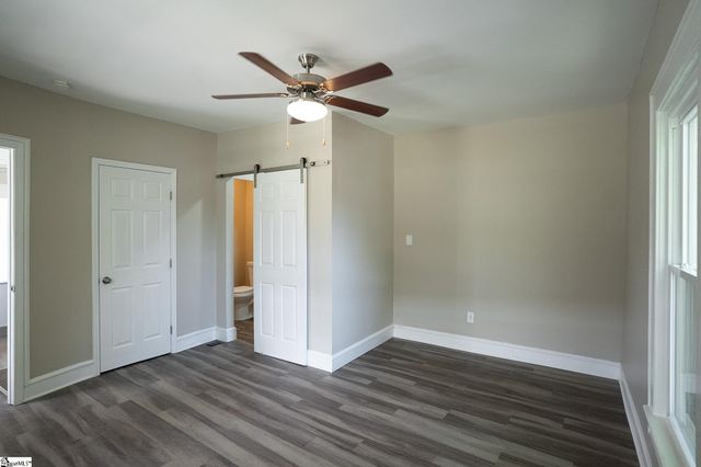 16 Pettee Street, Greenville, SC 29611