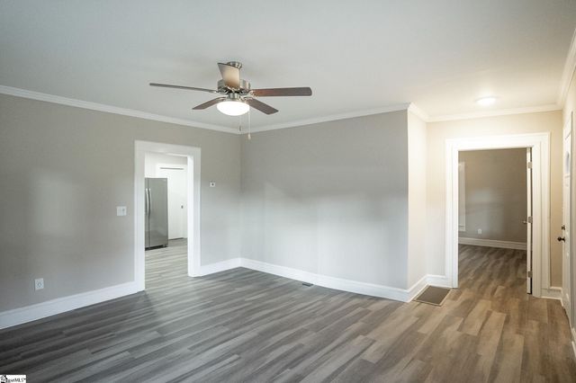 16 Pettee Street, Greenville, SC 29611
