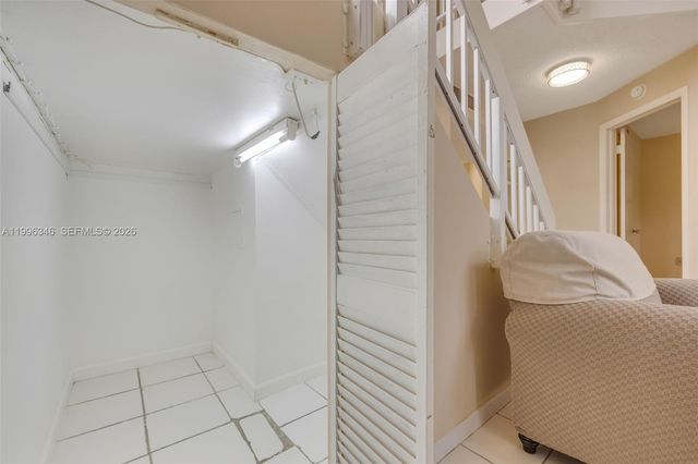 15485 N Miami Lakeway N 208-2, Miami Lakes, FL 33014