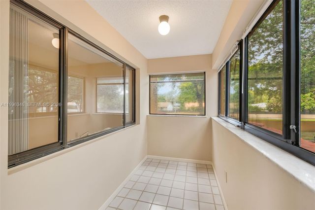15485 N Miami Lakeway N 208-2, Miami Lakes, FL 33014