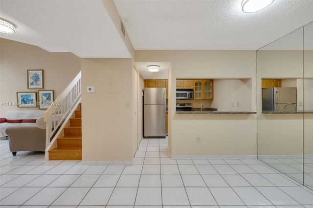 15485 N Miami Lakeway N 208-2, Miami Lakes, FL 33014