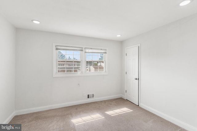 7 OAKEN LN, Hamilton, NJ 08619