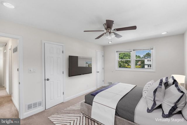 7 OAKEN LN, Hamilton, NJ 08619