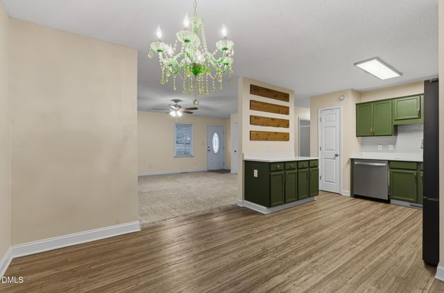 110 Autumn Court, Zebulon, NC 27597