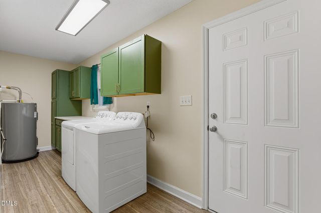 110 Autumn Court, Zebulon, NC 27597