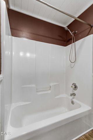 110 Autumn Court, Zebulon, NC 27597