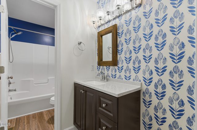 110 Autumn Court, Zebulon, NC 27597