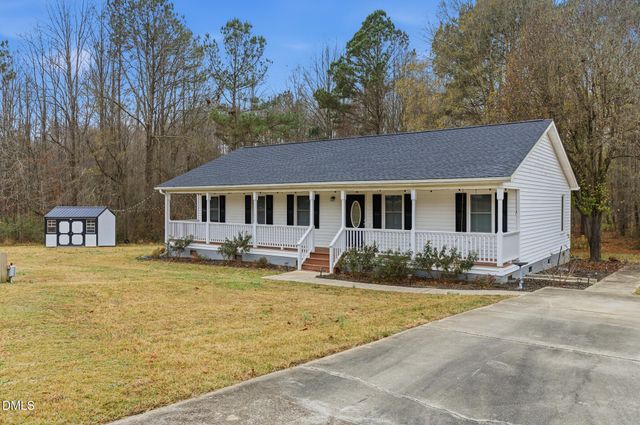 110 Autumn Court, Zebulon, NC 27597