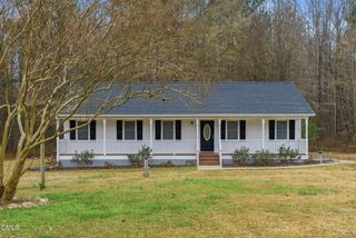 110 Autumn Court, Zebulon, NC 27597