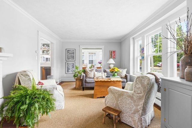 18 Roberts Rd, Medford, MA 02155