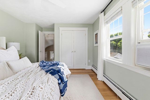 18 Roberts Rd, Medford, MA 02155
