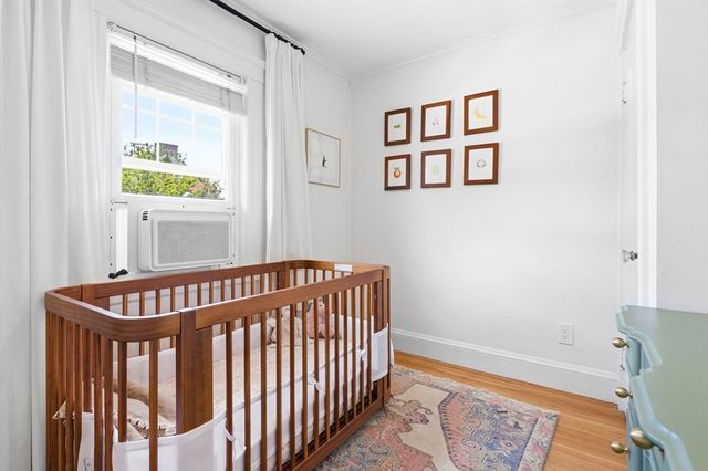 18 Roberts Rd, Medford, MA 02155