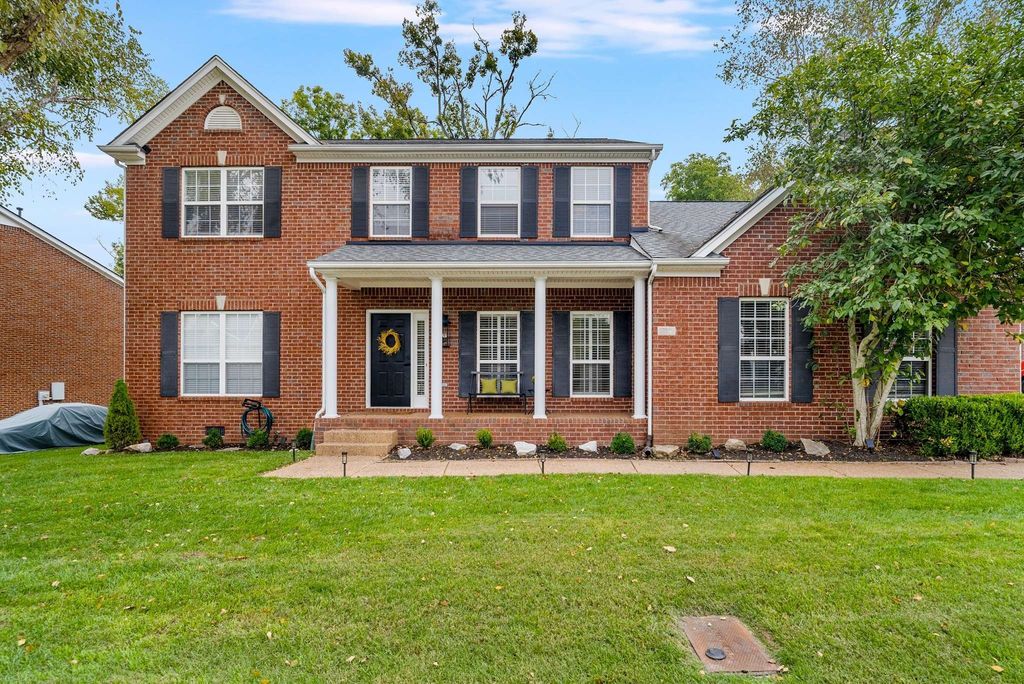 720 N Wickshire Way, Brentwood, TN 37027