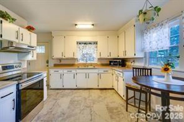 6362 Sherrills Ford Road, Catawba, NC 28609