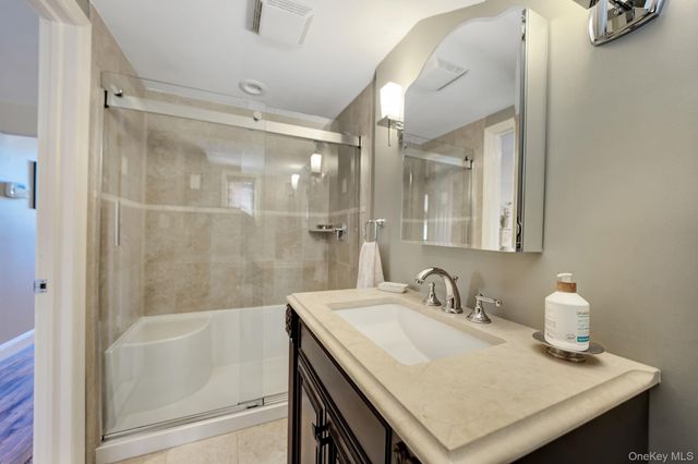 113 N Lewis Avenue, Lindenhurst, NY 11757
