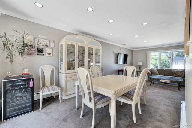 113 N Lewis Avenue, Lindenhurst, NY 11757