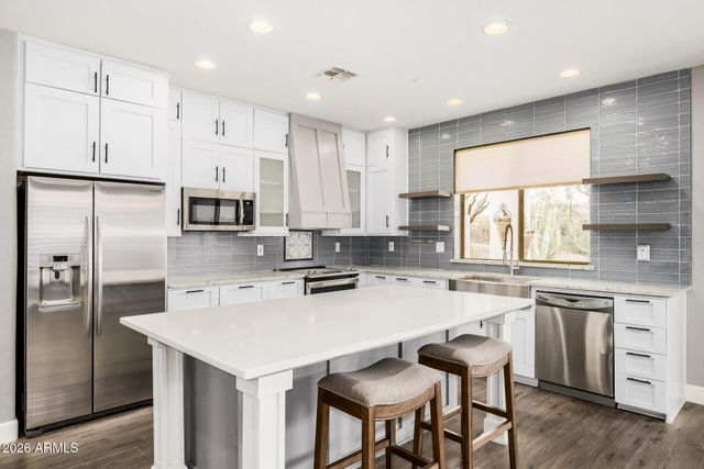 41417 N CLEAR CROSSING Road, Anthem, AZ 85086