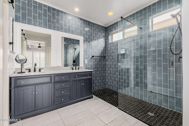 41417 N CLEAR CROSSING Road, Anthem, AZ 85086