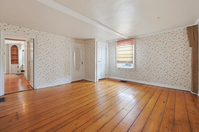 260 State Road, Dartmouth, MA 02747