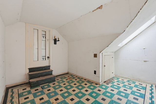 260 State Road, Dartmouth, MA 02747