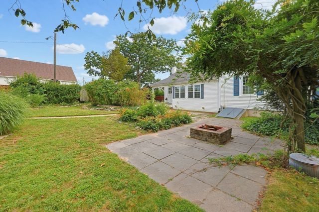 260 State Road, Dartmouth, MA 02747