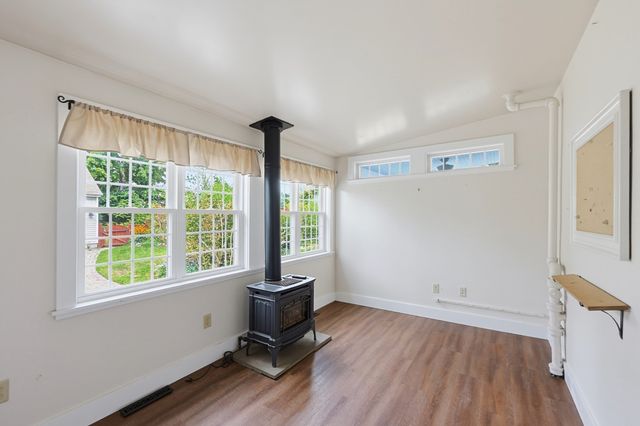 260 State Road, Dartmouth, MA 02747