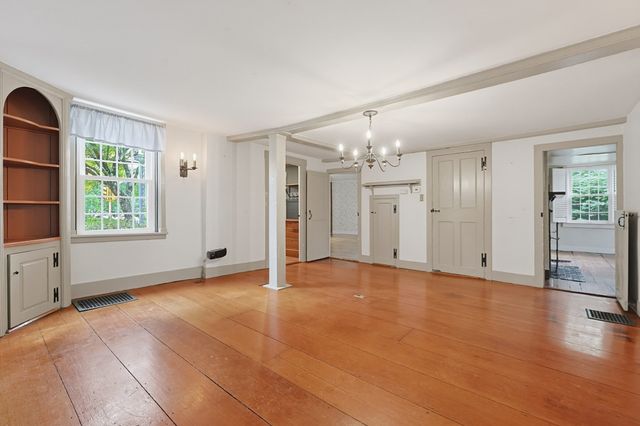 260 State Road, Dartmouth, MA 02747
