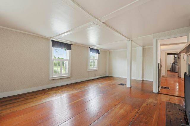 260 State Road, Dartmouth, MA 02747