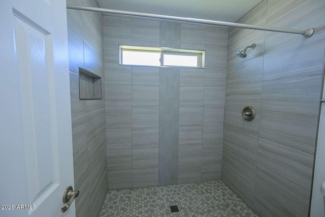 607 W LOS LAGOS VISTA Avenue, Mesa, AZ 85210