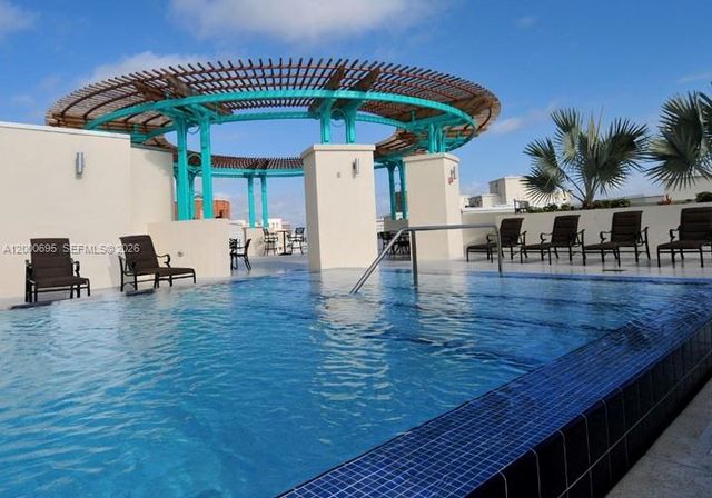 7275 SW 90th Way 302, Miami, FL 33156