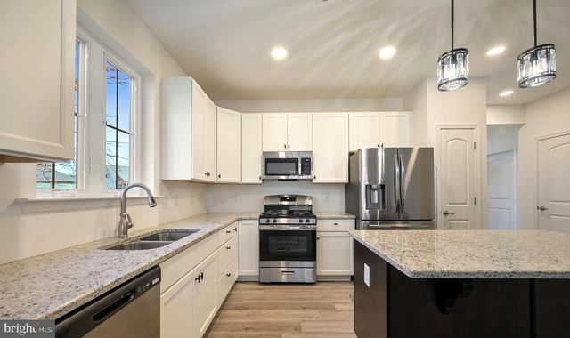 145 LEANDER DR, Dover, DE 19904