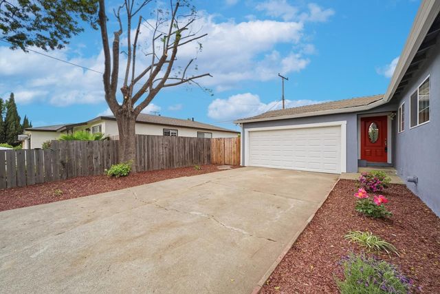 4663 Mangrum Drive, Santa Clara, CA 95054