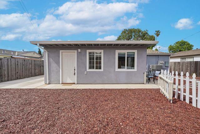 4663 Mangrum Drive, Santa Clara, CA 95054