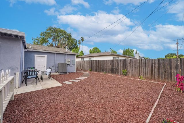 4663 Mangrum Drive, Santa Clara, CA 95054