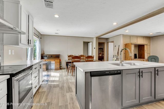 5021 S Adventure Point, Homosassa, FL 34446
