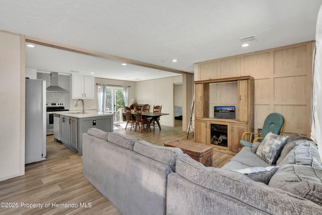 5021 S Adventure Point, Homosassa, FL 34446
