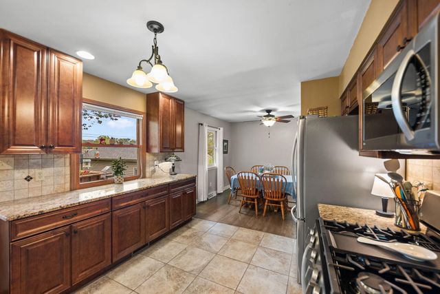 1509 Monticello Park Drive, Valparaiso, IN 46383