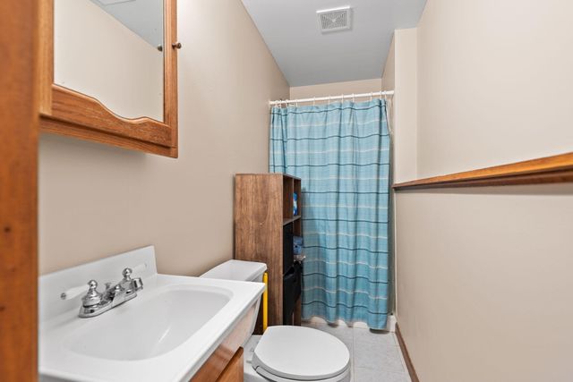 1509 Monticello Park Drive, Valparaiso, IN 46383