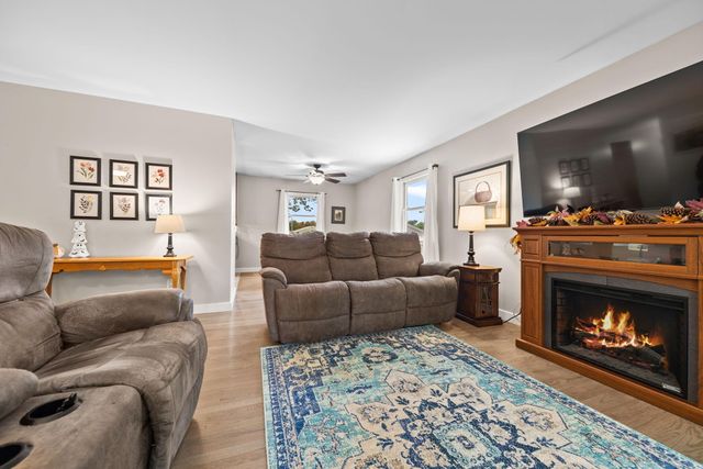 1509 Monticello Park Drive, Valparaiso, IN 46383