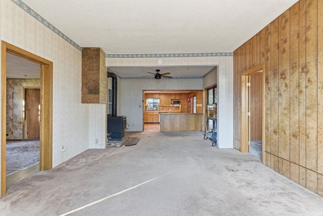 1305 E Hastings Rd, Spokane, WA 99218