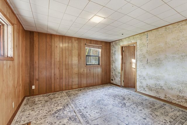 1305 E Hastings Rd, Spokane, WA 99218