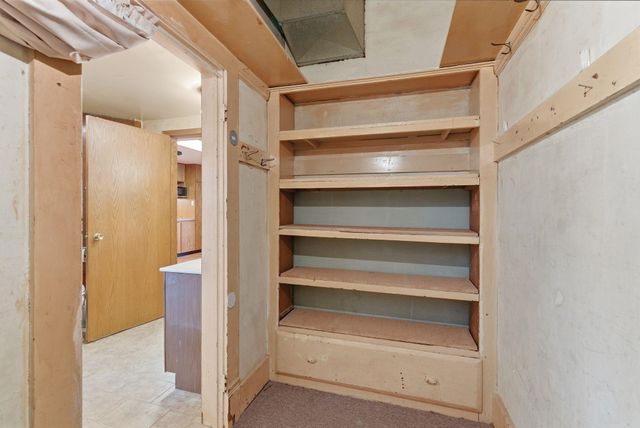 1305 E Hastings Rd, Spokane, WA 99218