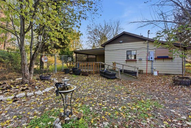 1305 E Hastings Rd, Spokane, WA 99218