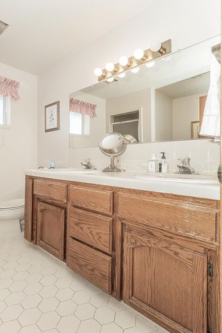 14404 Killarney Drive, Madera, CA 93636