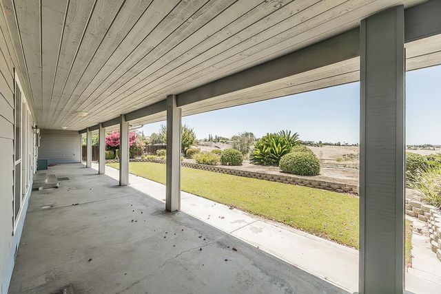 14404 Killarney Drive, Madera, CA 93636