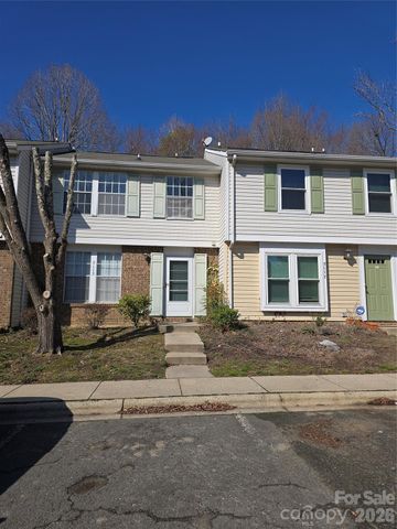 5115 Fair Wind Lane, Charlotte, NC 28212