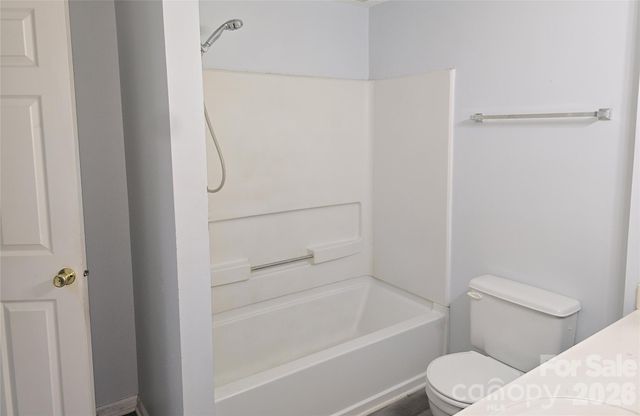 5115 Fair Wind Lane, Charlotte, NC 28212