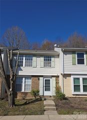 5115 Fair Wind Lane, Charlotte, NC 28212