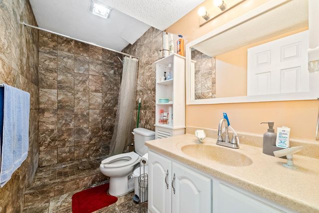 5211 6th Street NE, Columbia Heights, MN 55421