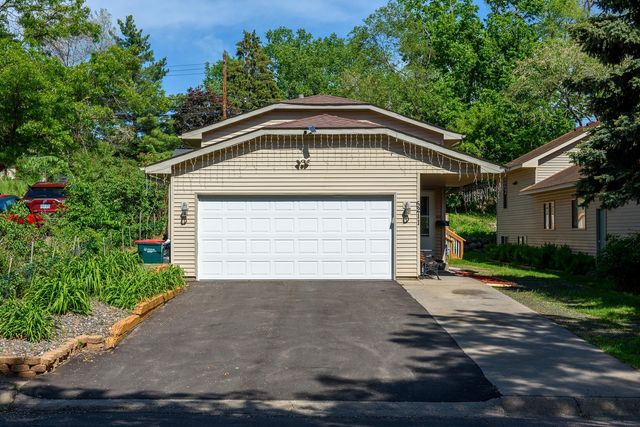 5211 6th Street NE, Columbia Heights, MN 55421